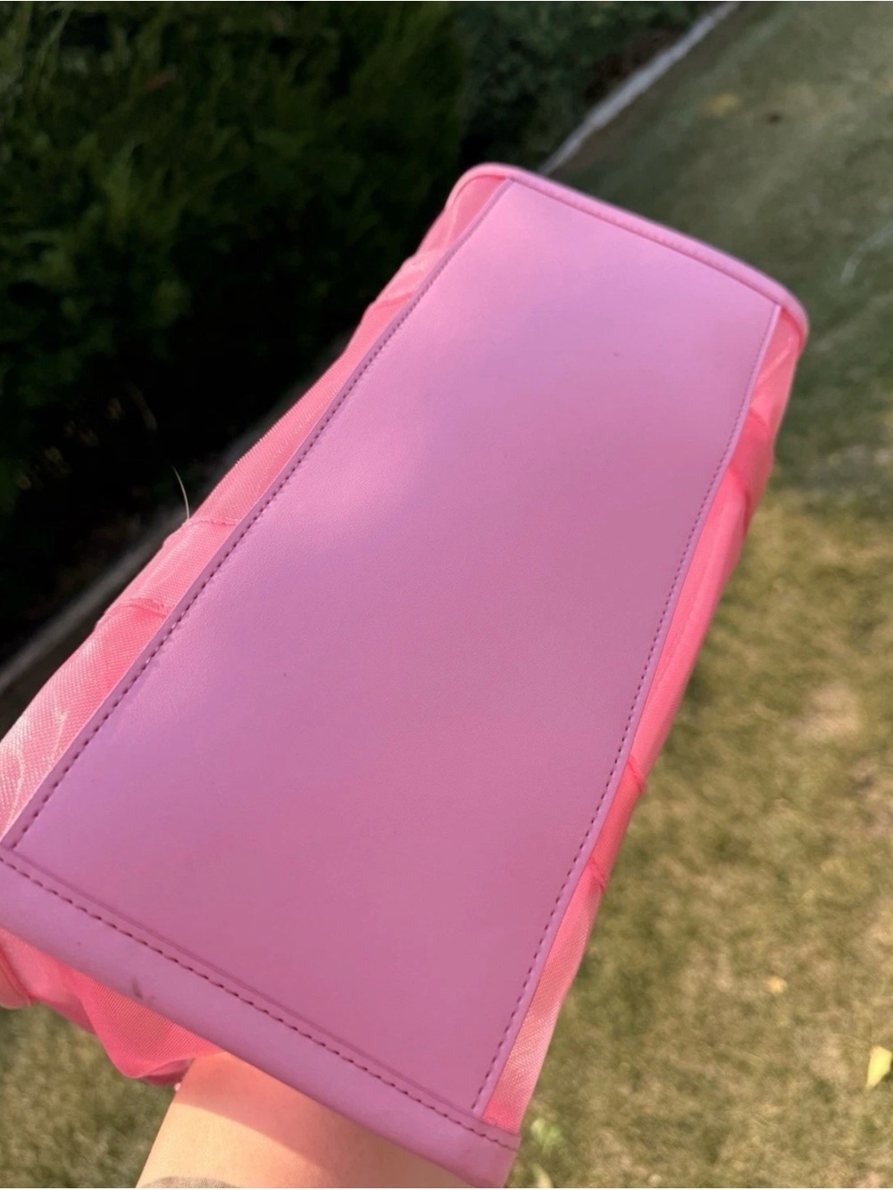 Marc Jacobs The Tote Bag Medium Pink Zip Top Handle w/ Detachable Strap - Picture 4 of 4